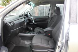 2023 Toyota Hilux SR