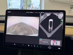 2022 Tesla Model Y Rear-Wheel Drive