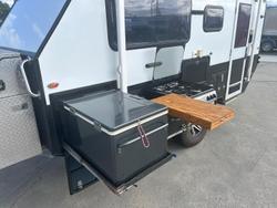 2017 Stoney Creek Campers Scout 14 Hybrid