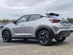 2023 Nissan JUKE ST+