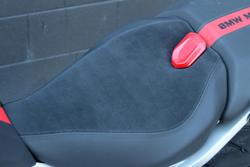 2025 BMW R 1300 R Performance