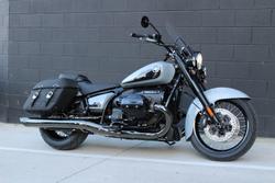 2025 BMW R 18 Classic Blacked Out