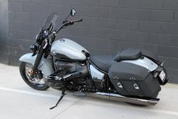 2025 BMW R 18 Classic Blacked Out