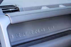 2025 Land Rover Defender 110 D350 X-Dynamic SE