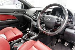 2018 Hyundai Elantra SR Turbo