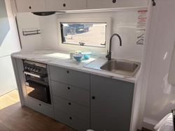 2026 Dreamhaven 19 Series Tourline Caravan