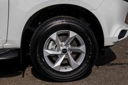 2023 Isuzu MU-X LS-M