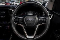 2023 Isuzu MU-X LS-M