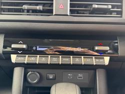 2025 Mitsubishi Triton GLX+