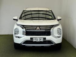 2025 Mitsubishi Outlander Aspire