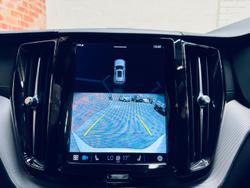 2022 Volvo XC60 B6 R-Design MY22 AWD Crystal White