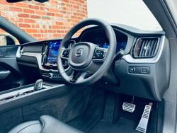 2022 Volvo XC60 B6 R-Design MY22 AWD Crystal White