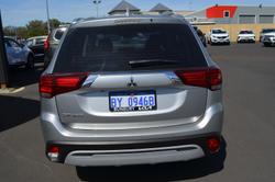 2020 Mitsubishi Outlander ES