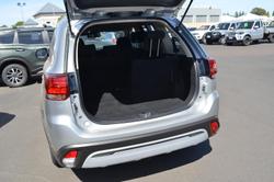 2020 Mitsubishi Outlander ES