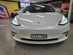 2020 Tesla Model 3 Performance