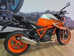2023 Ktm 1290 SUPER DUKE R ORANGE