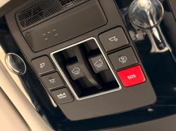 2025 Kia Carnival GT-Line HEV