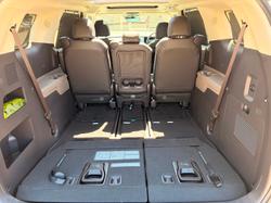 2025 Kia Carnival GT-Line HEV