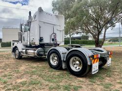 2021 Western Star 4800 Series 4800 FXB White