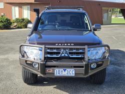 2014 Mitsubishi Pajero VR-X