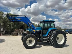 1995 New Holland 8870 4Wd Tractor