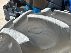 1995 New Holland 8870 4Wd Tractor