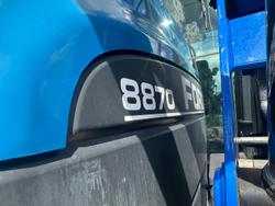 1995 New Holland 8870 4Wd Tractor