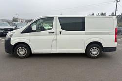 2022 Toyota Hiace