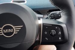 2025 MINI Aceman SE Favoured