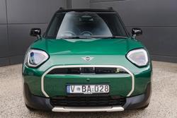 2025 MINI Aceman SE Favoured