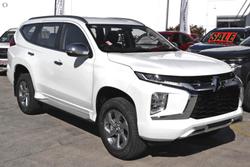 2024 Mitsubishi Pajero Sport GLX