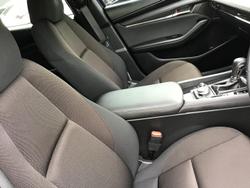 2019 Mazda 3 G20 Evolve