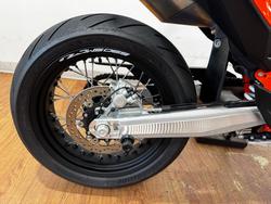 2024 Ktm 690 SMC R ORANGE