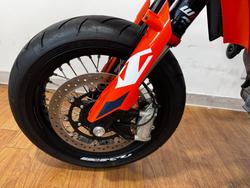 2024 Ktm 690 SMC R ORANGE