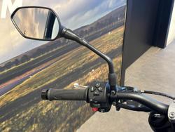 2025 Triumph Trident 660 Trident Blue