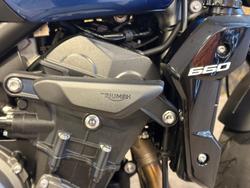 2025 Triumph Trident 660 Trident Blue