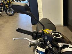 2025 Triumph Trident 660 Trident Blue