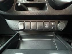 2022 Toyota Hilux SR