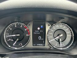 2022 Toyota Hilux SR