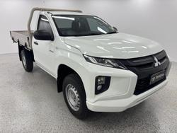 Mitsubishi Triton