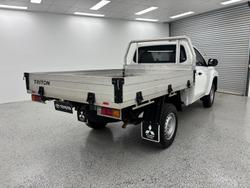 2021 Mitsubishi Triton GLX MR MY21 4x2 White