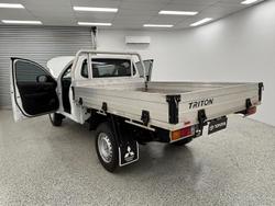 2021 Mitsubishi Triton GLX MR MY21 4x2 White