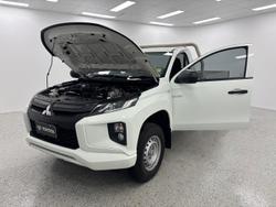 2021 Mitsubishi Triton GLX MR MY21 4x2 White