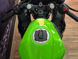 2022 Kawasaki NINJA 400 SE