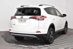 2016 Toyota RAV4 GXL