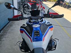 2025 BMW Motorrad 2025 Bmw 1300CC R 1300 GS Adventure Blue