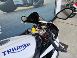 2015 Triumph DAYTONA 675 White