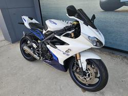 2015 Triumph DAYTONA 675 White