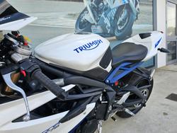 2015 Triumph DAYTONA 675 White