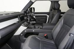 2020 Land Rover Defender 110 P400 SE